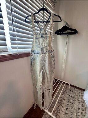 Bluivy Light Acid-Wash Denim Overalls